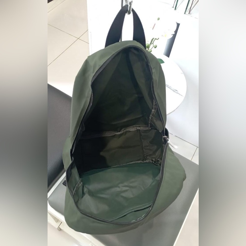 NWT TUMI Packable/Foldable Backpack Green NWT - image 4